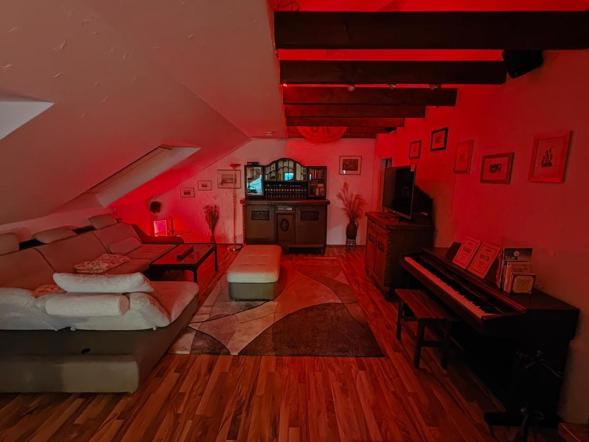 Komfort Ferienwohnung Biene Saarbrücken Exterior foto