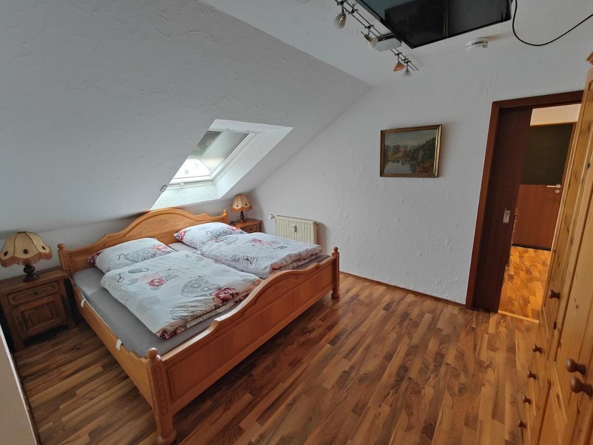 Komfort Ferienwohnung Biene Saarbrücken Exterior foto