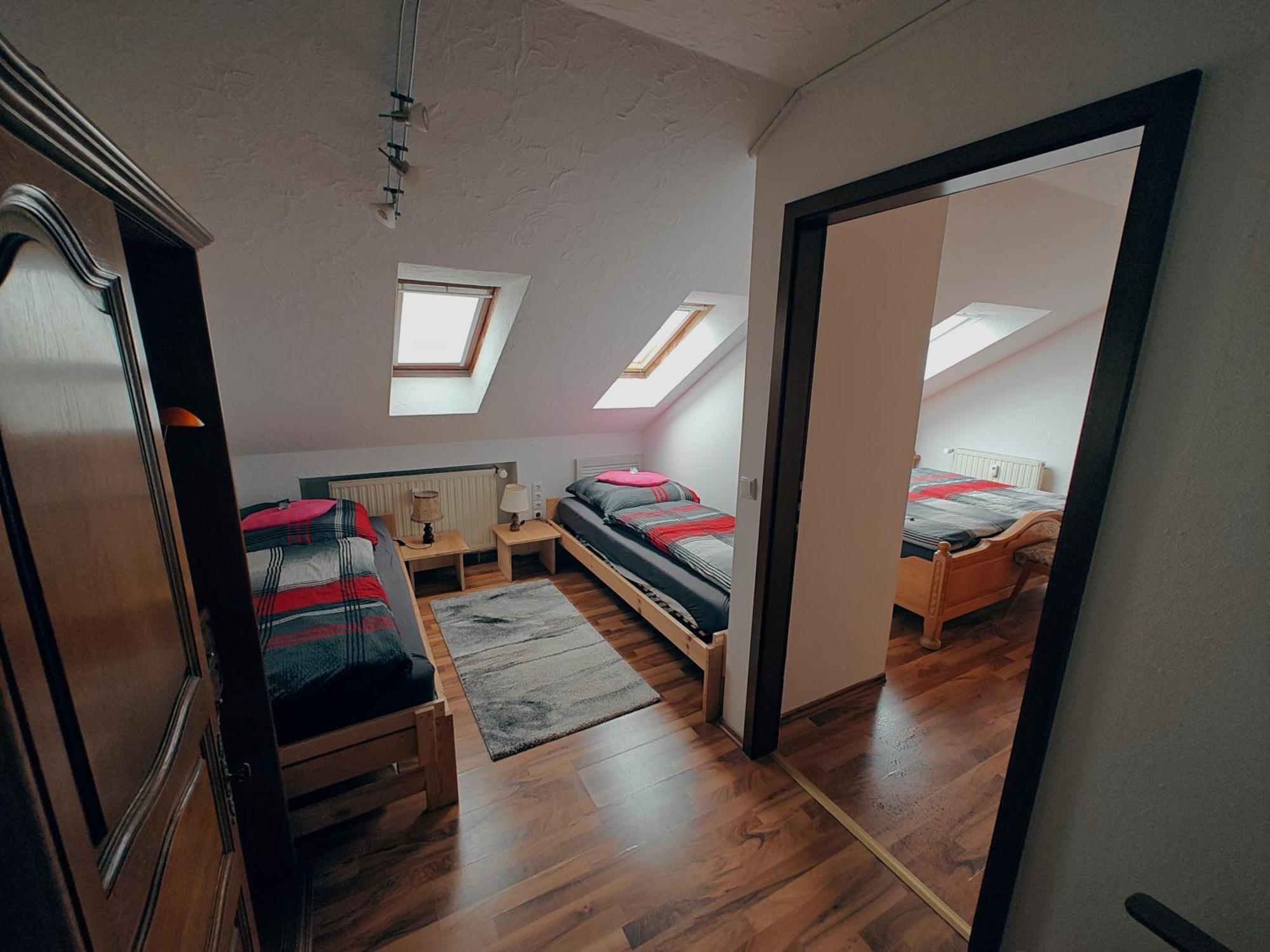 Komfort Ferienwohnung Biene Saarbrücken Exterior foto